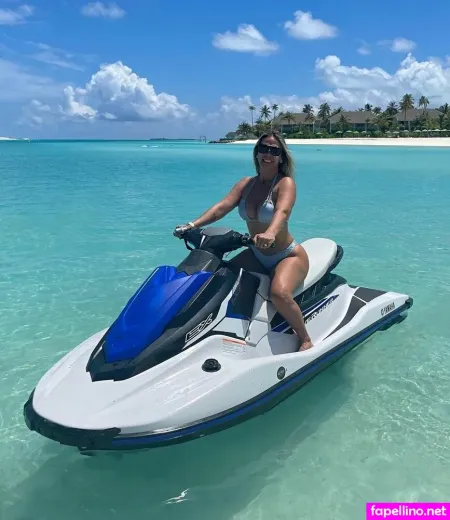 Carla Perez OnlyFans Thumbnail #SGcBriIiol