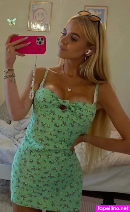 Carla Wiedbrauk OnlyFans Thumbnail #I1AhhOJ9UX