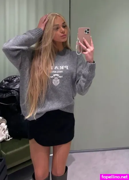 Carla Wiedbrauk OnlyFans Thumbnail #iX89XA4lj6