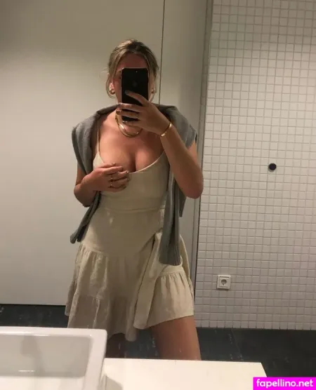 Carlaaxsophie Carla Sophie Schell OnlyFans Thumbnail #KXwy06ahGz