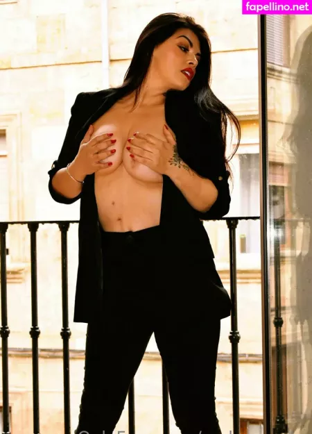 Carlaconnorr OnlyFans Thumbnail #U1LadjkyMY