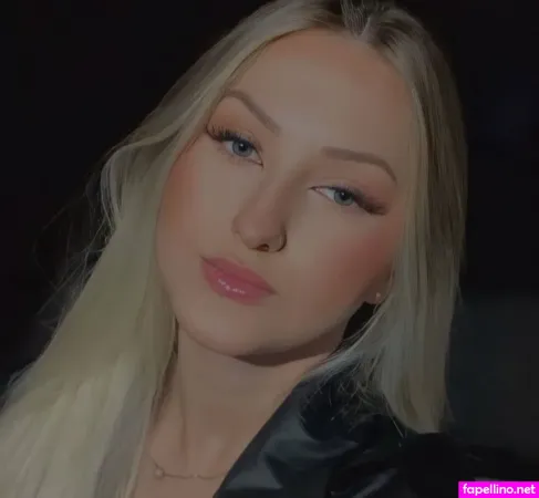 Carlacris OnlyFans Thumbnail #nRxfkVrsGM