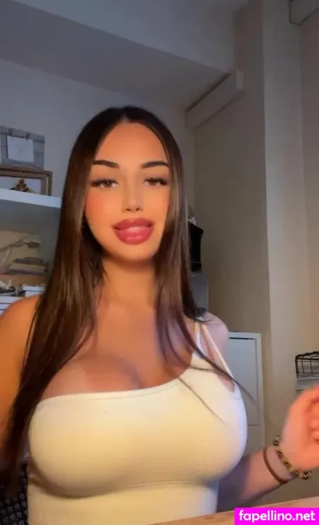 Carladols OnlyFans Thumbnail #nASvF8MqUB