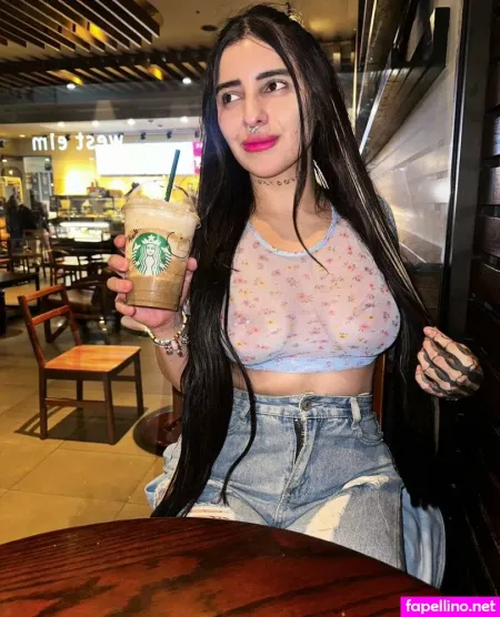 Carlahrdeen OnlyFans Thumbnail #Tc3jo9cCxn