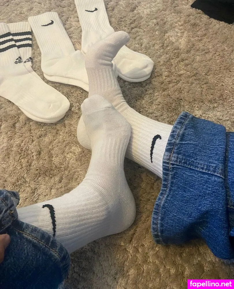 carlasfeetfrenchgirl, lipsbycarla Nude Leaked OnlyFans Photo #RKKqtjYFFe
