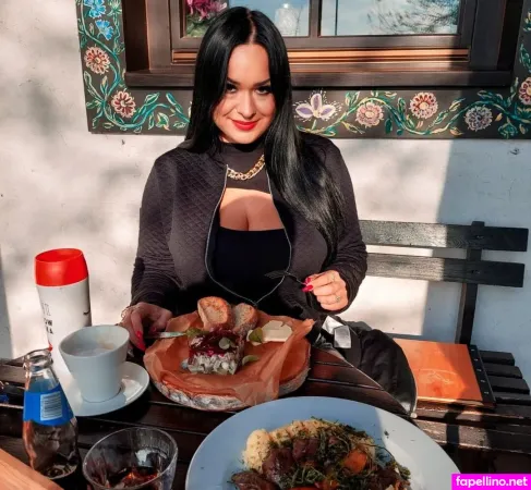 Carli Charlotte OnlyFans Thumbnail #PYnuSvYduZ