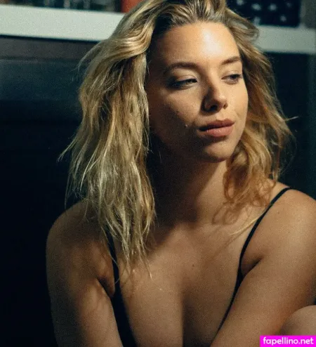 Carlie Casey Main Profile Photo