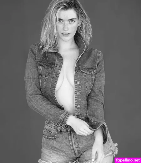 Carlie Whalen OnlyFans Thumbnail #mH33CtxCM2