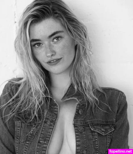 Carlie Whalen OnlyFans Thumbnail #wmnhs9YPPy