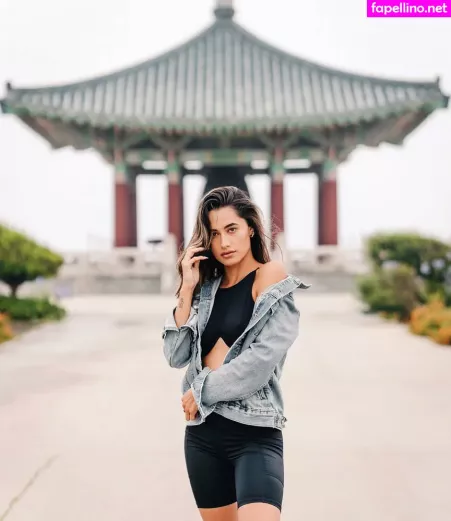 Carlieauszler OnlyFans Thumbnail #nBbHkTYxJK