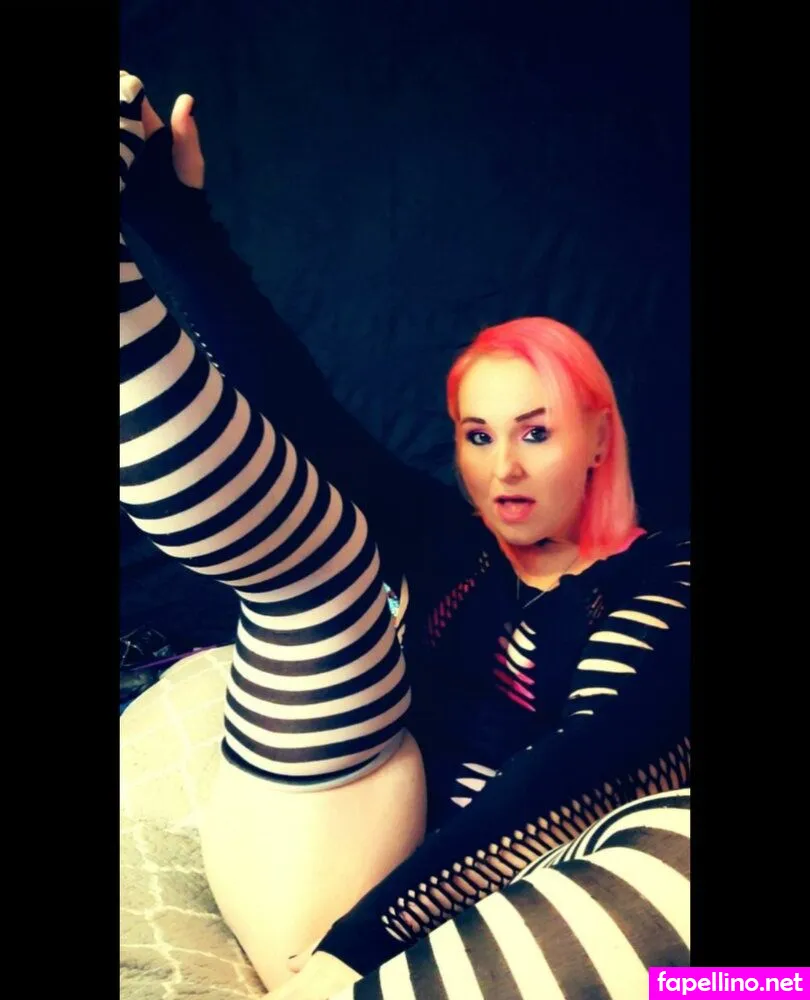 carlie_cocks, carliecocks Nude Leaked OnlyFans Photo #TaYRck0E0z