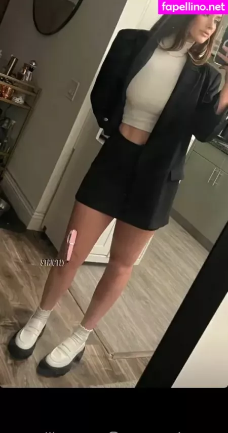 Carlistone OnlyFans Thumbnail #KsWDEJQhmE