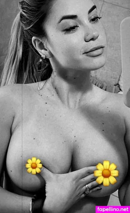 Carlitaspicy OnlyFans Thumbnail #XbM9N3XtFw