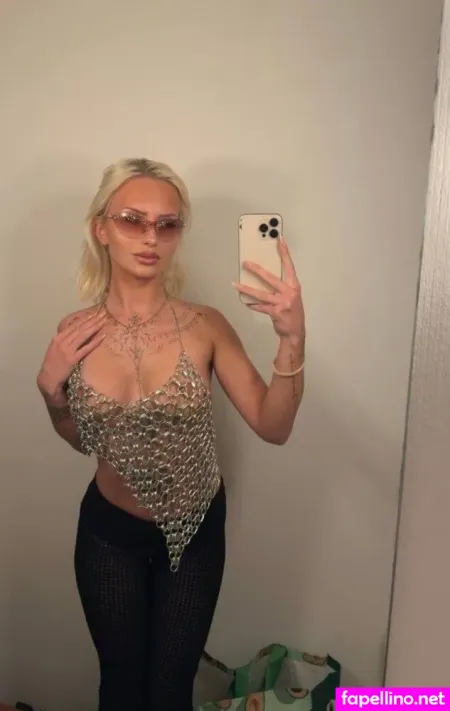 Carlitaxshelley OnlyFans Thumbnail #GsC1LbkLLy