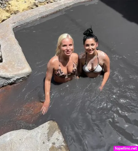 Carlitaxshelley OnlyFans Thumbnail #QRBbuQV1VT