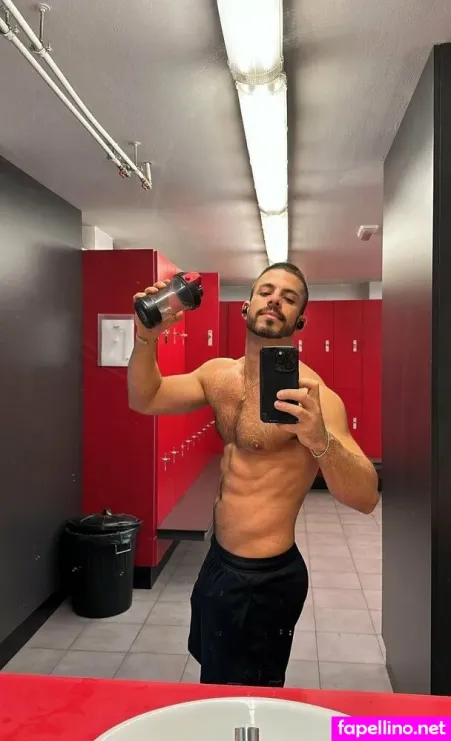 Carlitosxfree OnlyFans Thumbnail #H2V4jhrDsX