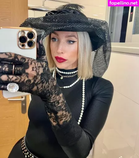 Carlotad26 OnlyFans Thumbnail #4UcM0v03DP