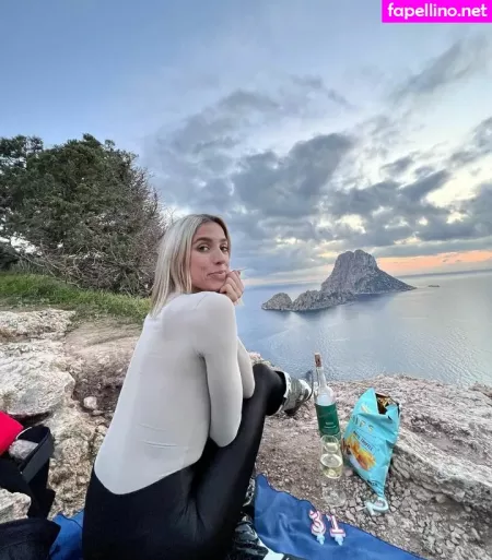 Carlotad26 OnlyFans Thumbnail #GMLGC76xOt