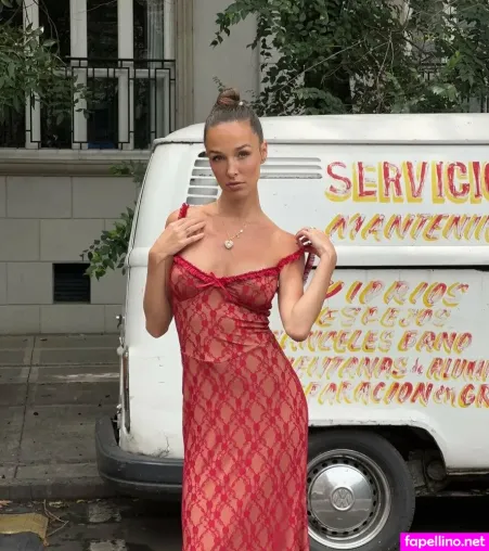 Carlotaensenat 1 OnlyFans Thumbnail #FalxL6hfrF