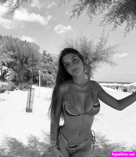 Carlotavalientee OnlyFans Thumbnail #5lCwkiHTVO