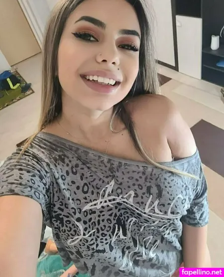 Carlotta2000 OnlyFans Thumbnail #0mynd3D9e7