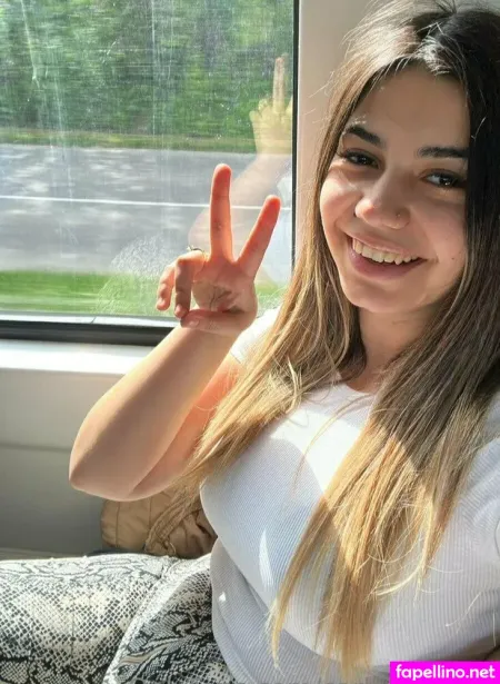 Carlotta2000 OnlyFans Thumbnail #hbZuNQKVMD