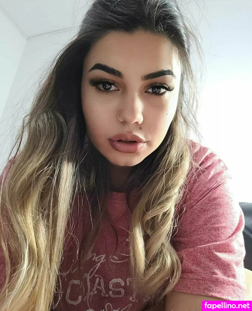 carlotta2000, carlotta2000_ Nude Leaked OnlyFans Photo #iDYA1Gty58