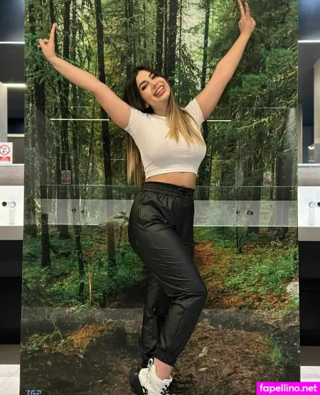 Carlotta2000 OnlyFans Thumbnail #qC3uxV1YtV