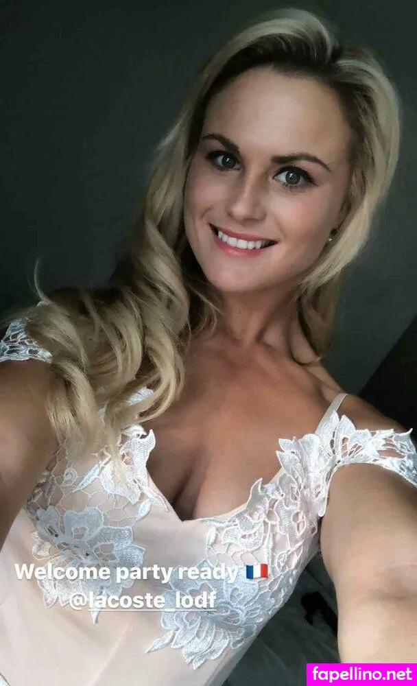 Carly Booth Nude Leaked OnlyFans Photo #Ax91d041J9