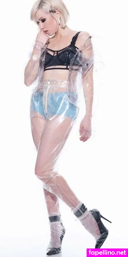 carlyraejepsen Nude Leaked OnlyFans Photo #8SCNekGi0R