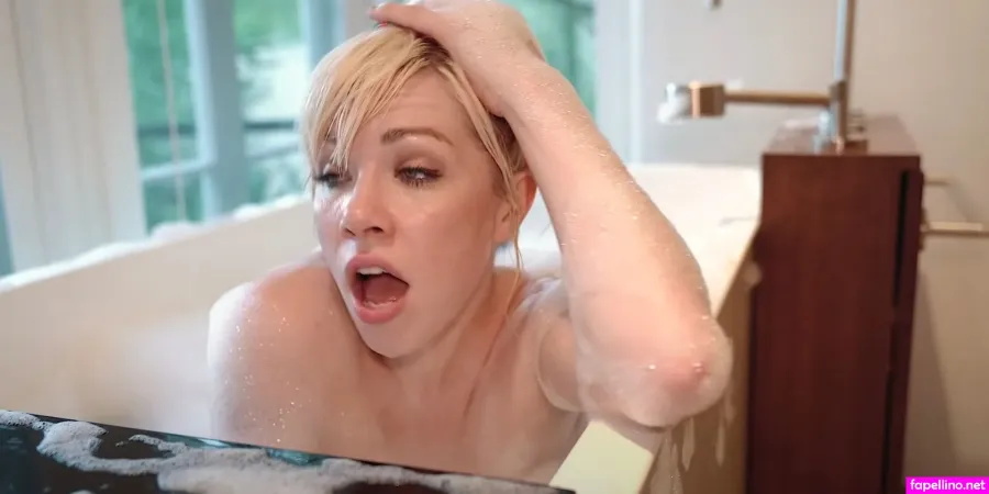 Carly Rae Jepsen OnlyFans Thumbnail #JbVLal06SX
