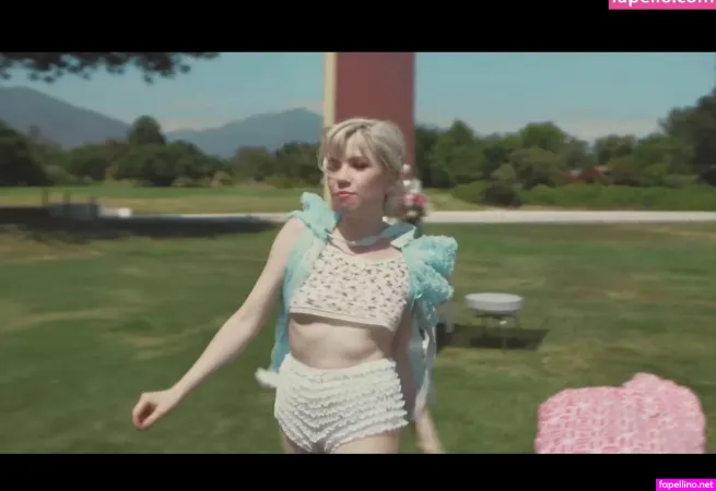 Carly Rae Jepsen OnlyFans Thumbnail #xGfdvMCdcu