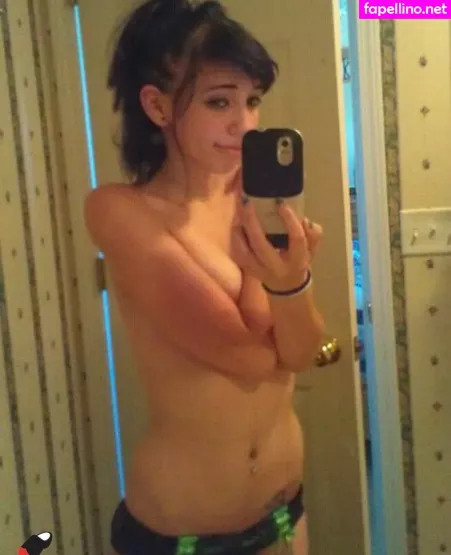 Carly Rae Jepson OnlyFans Thumbnail #g6cpwjy5pX