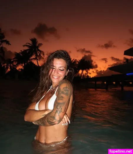 Carly Santos OnlyFans Thumbnail #3kAZZ0Dh3C