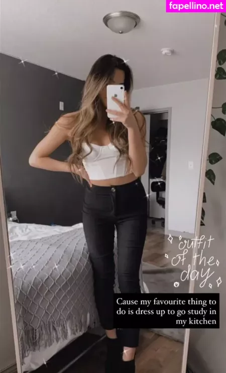 Carly Wong OnlyFans Thumbnail #2Y1aKPI3E2