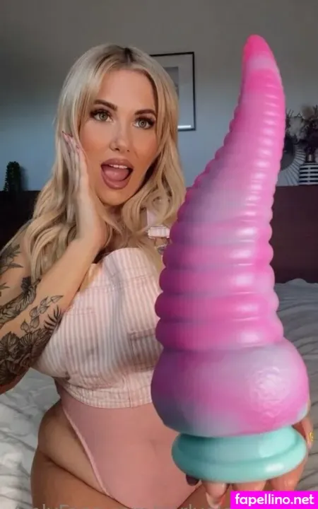 Carlyelectricfree OnlyFans Thumbnail #Xx9DmUUoVp