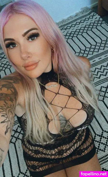 Carlyelectricfree OnlyFans Thumbnail #ic0ko4dO11