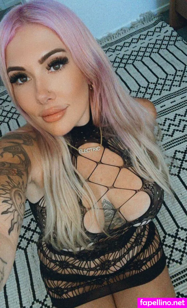 carlyelectric, carlyelectricfree Nude Leaked OnlyFans Photo #ic0ko4dO11