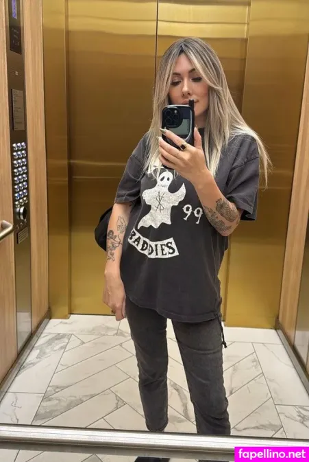 Carlyelectricfree OnlyFans Thumbnail #zzIr44Jc3D