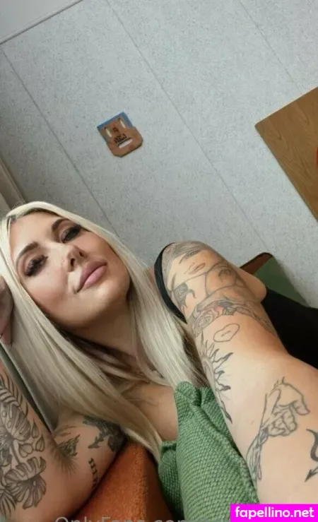 Carlyelectriclive OnlyFans Thumbnail #ZltPFAZFMn