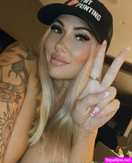 Carlyelectriclive OnlyFans Thumbnail #qbtHgHG0Pw