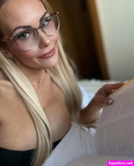 Carlymaefree OnlyFans Thumbnail #8OKMfKHrBG