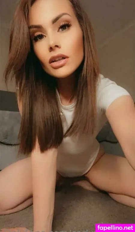 Carlymaefree OnlyFans Thumbnail #PaP63v4RLo