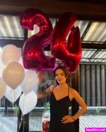 Carlyonlycarly OnlyFans Thumbnail #CyRWDpc7Ze