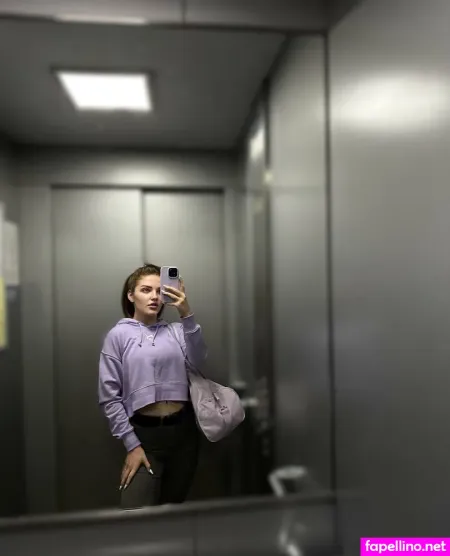 Carlyonlycarly OnlyFans Thumbnail #RV1ycSPUhW