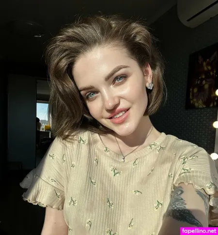 Carlyonlycarly OnlyFans Thumbnail #pLtY7sMV52