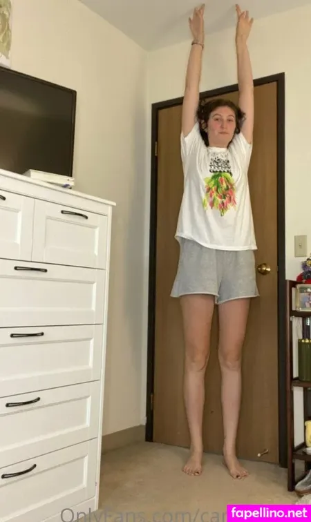 Carlyreyfeet OnlyFans Thumbnail #4b7CdP06ub