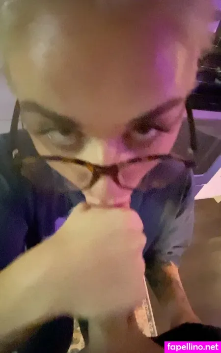 Carlysayshi OnlyFans Thumbnail #PZd8ac8jaE