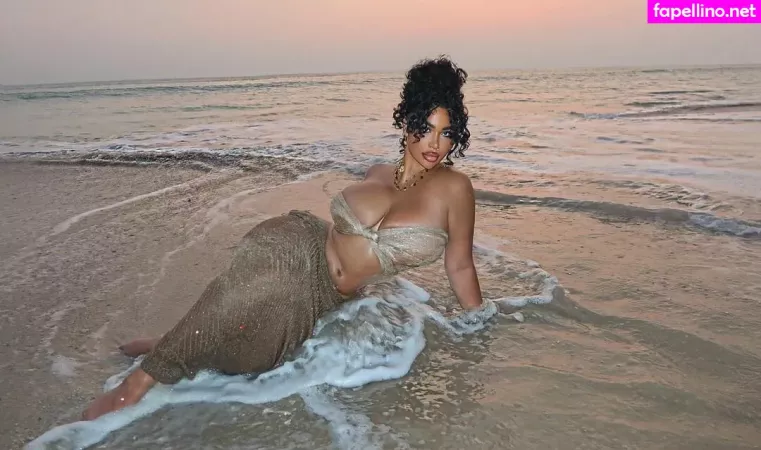 Carmela Habibi OnlyFans Thumbnail #LymhYuiV82