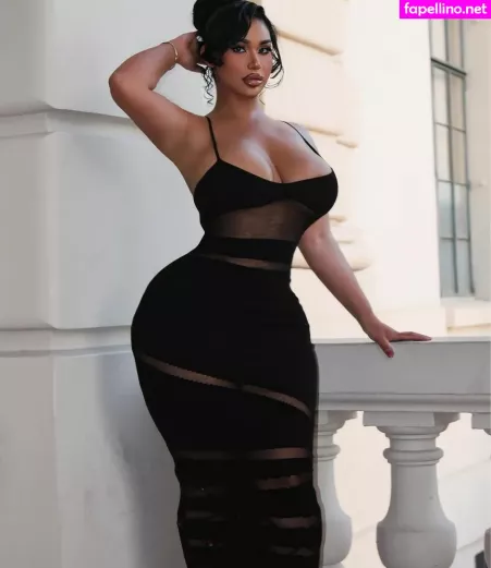 Carmela Habibi OnlyFans Thumbnail #vpb0orheji